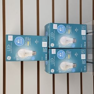GE LED 60 Watt Soft White & Daylight Bulb
